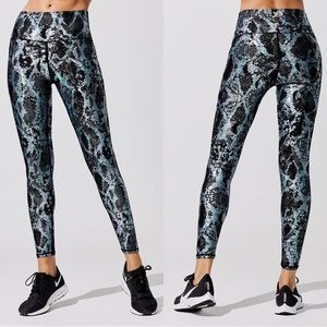 Carbon38 Metallic Snake High Rise Legging Black Holographic